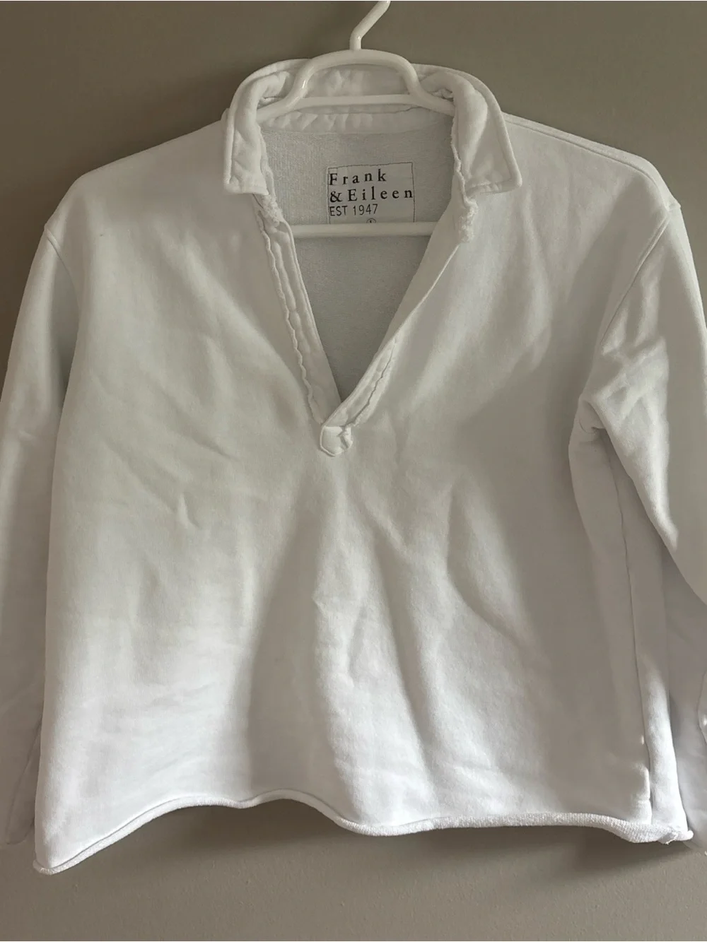Frank & Eileen Cream Label Sweatshirt - Picture 1 of 4